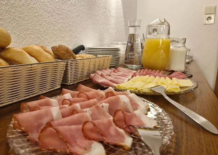 Gaestehaus Kuen Couette-café