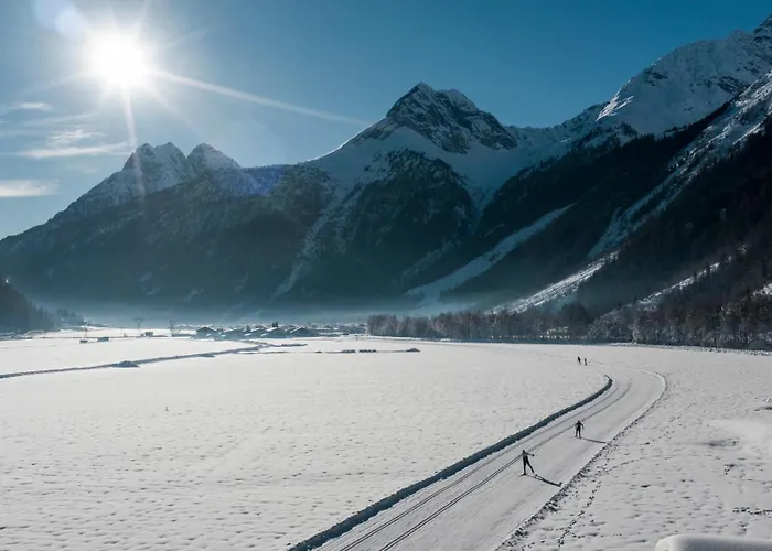 לינה וארוחת בוקר Gaestehaus Kuen לאנגנפלד